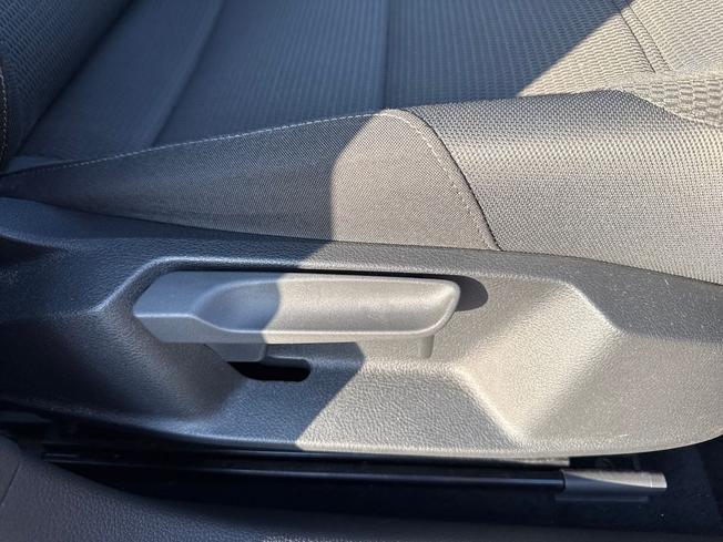 VOLKSWAGEN Golf Photo 29