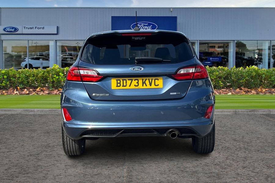 Ford FIESTA Photo autoimg-fa84f6216693a28db343a3be8eabbab863e5936c.jpg