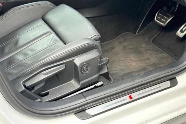 AUDI A3 Photo 32