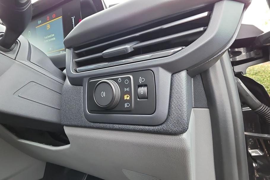 Used Ford TOURNEO CUSTOM 30