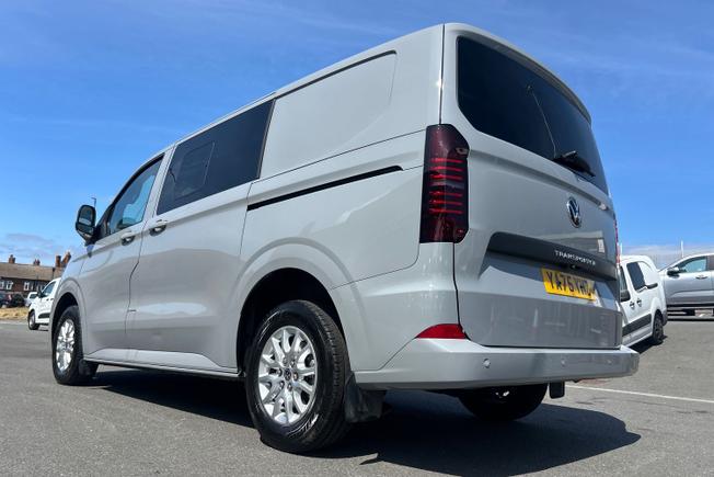 VOLKSWAGEN Transporter Photo 24