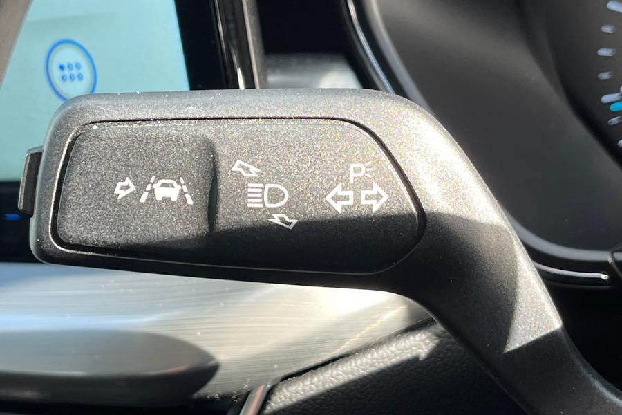 Ford FOCUS Photo autoimg-fa8c26a1540f92dca20220bfe3ed4a3bdd33ce0e.jpg