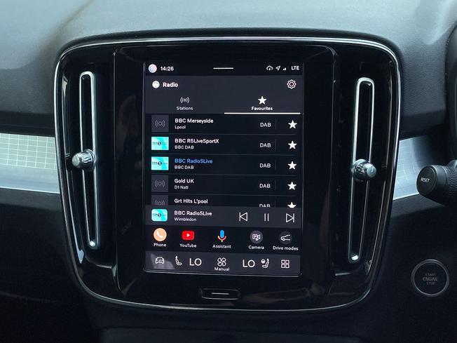 VOLVO Xc40 Photo 13