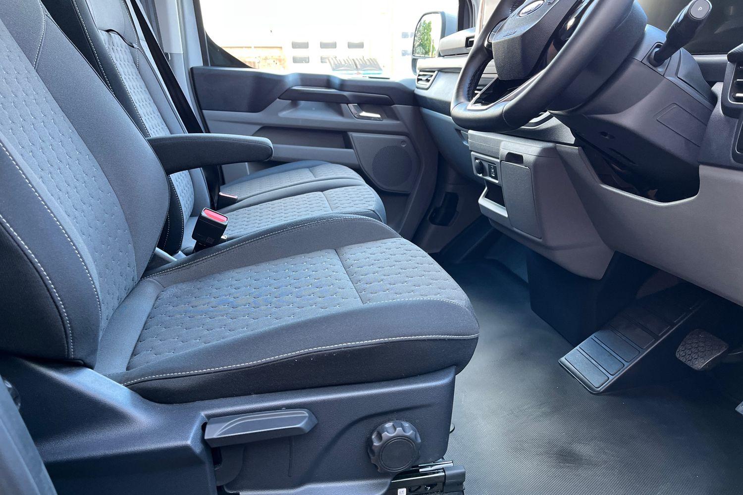 Ford TRANSIT CUSTOM Photo 31