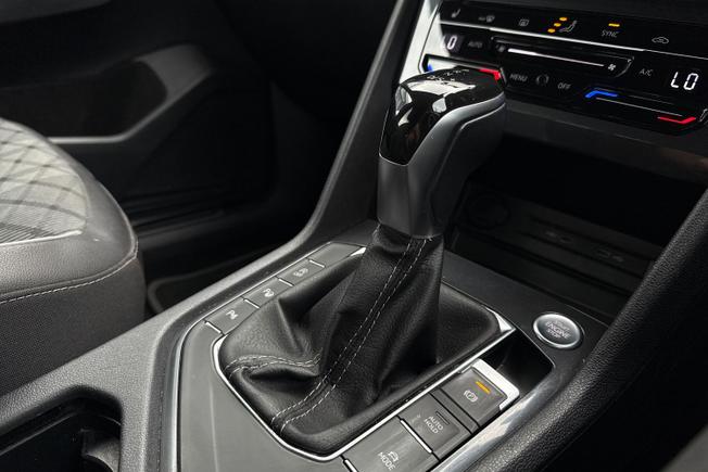 VOLKSWAGEN Tiguan Allspace Photo 22