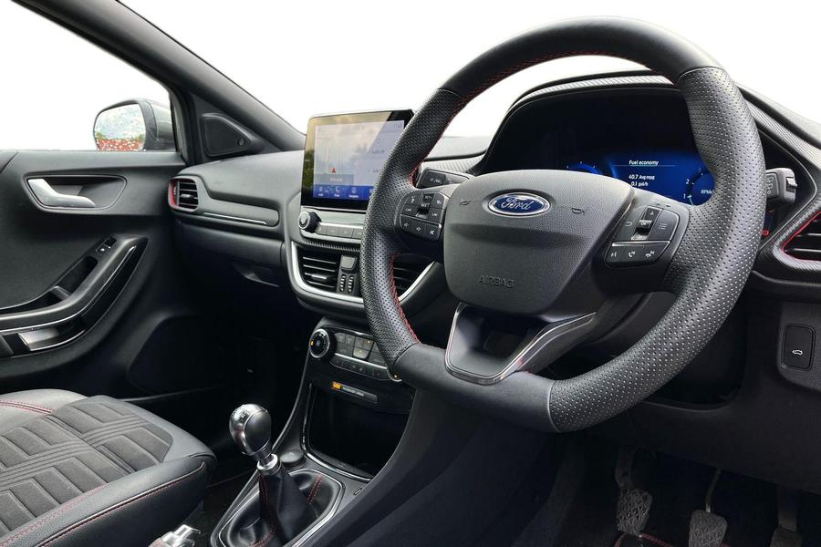 Ford Puma Photo autoimg-fa92c7fdf0f9778b9b02b446cb4a4a878644402c.jpg