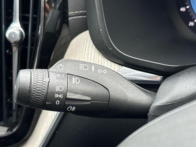 VOLVO XC60 Photo 59
