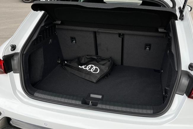 AUDI A3 Photo 12