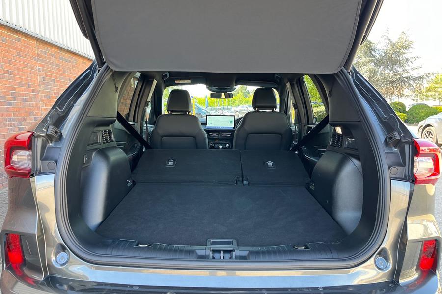 Ford Kuga Photo autoimg-fa9c08ab5ef0a39206679c7bcac1e08991b3421d.jpg