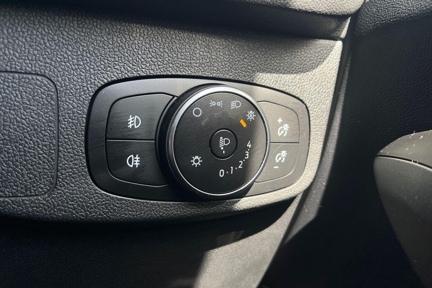 Ford Focus Photo 36