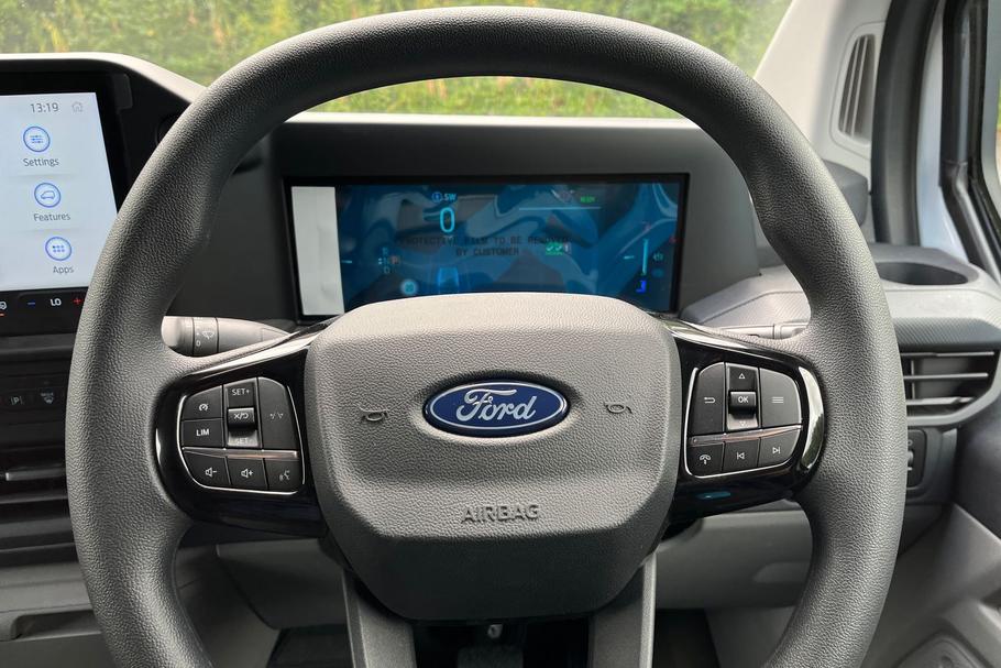 Used Ford E-Transit Custom MJ25UCS 12