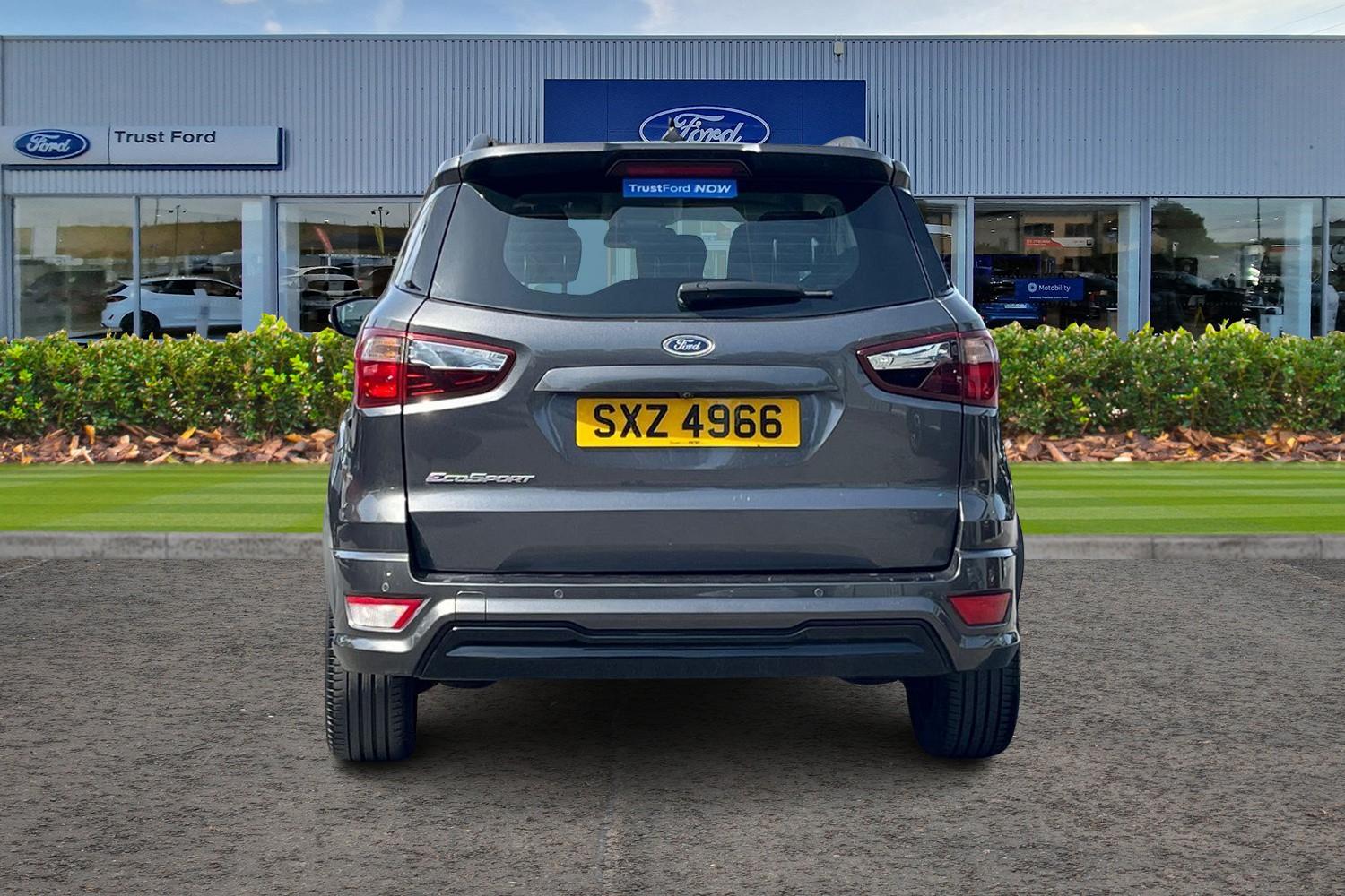 Ford ECOSPORT Photo 6