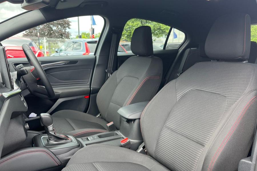 Ford Focus Photo autoimg-faa5e6435b22d8aa563a7e9334fbf5c5d687aa63.jpg