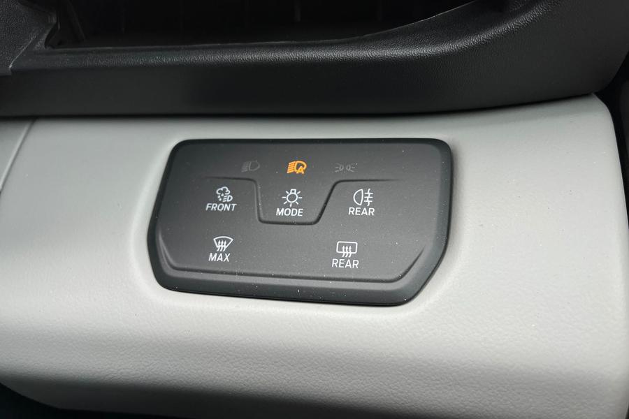 Ford Explorer Photo autoimg-faa800002d7aafe64c6d8015bb6b34ae4496b70f.jpg