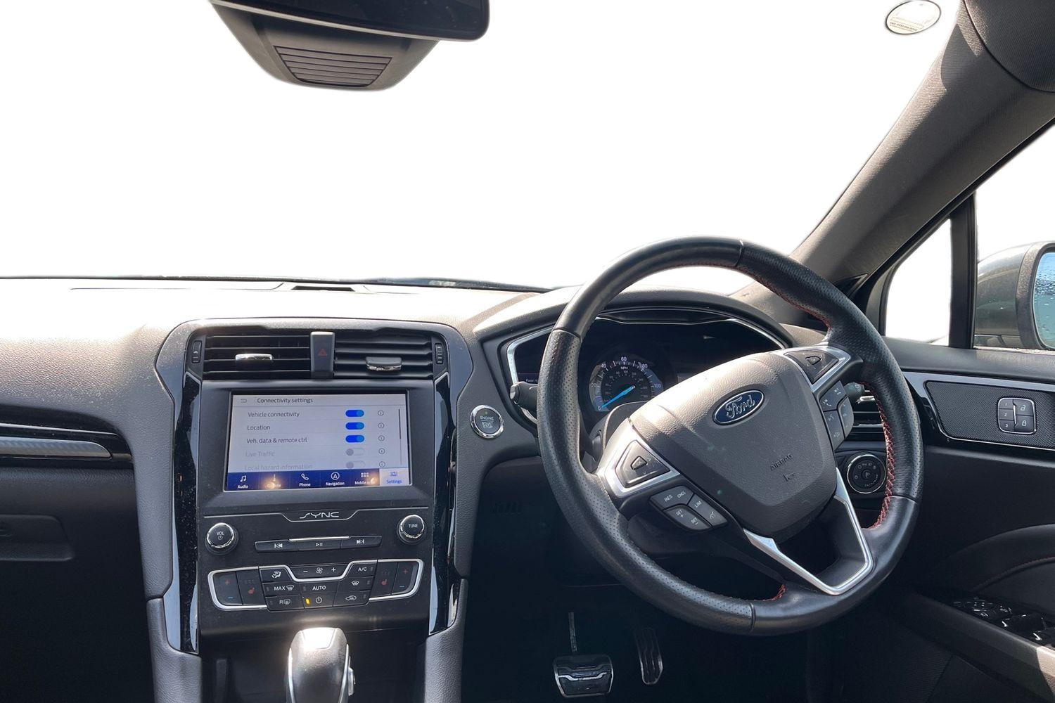 Ford MONDEO Photo 9