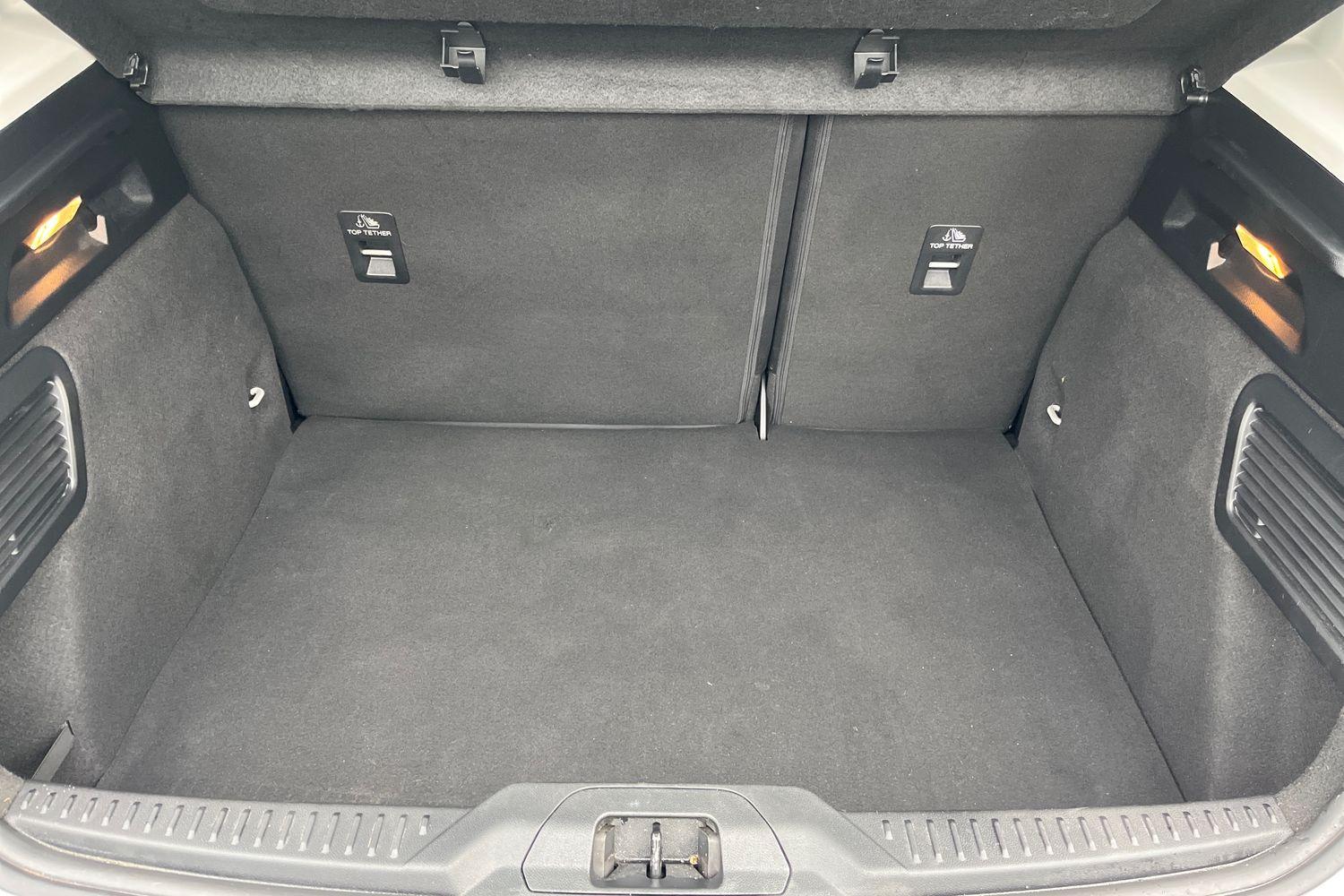 Ford FOCUS Photo 20