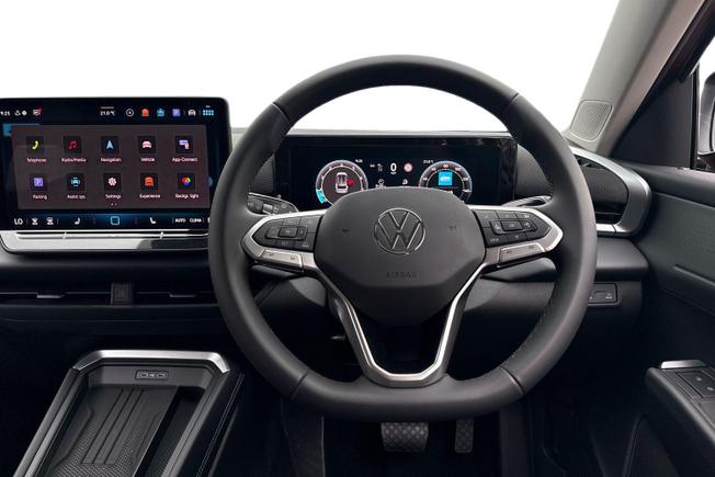 VOLKSWAGEN T-Roc Photo 11