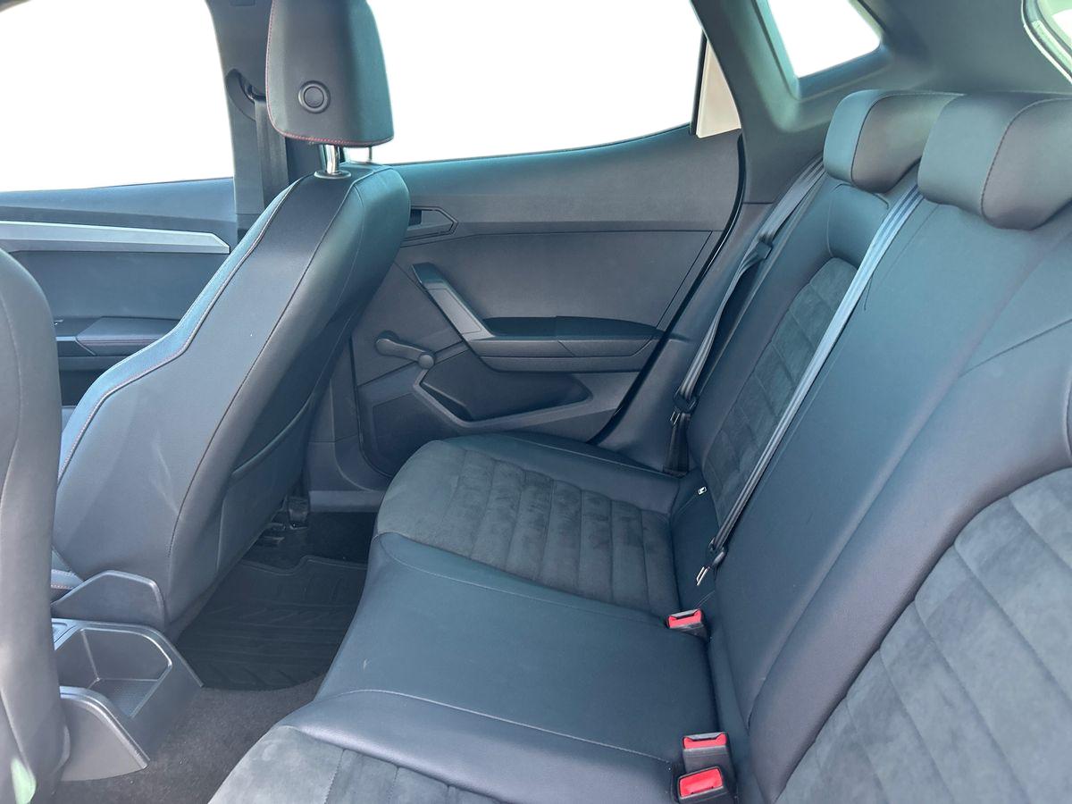SEAT Ibiza Photo 3