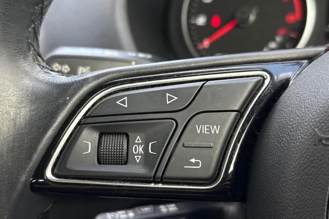 Audi Q2 Photo 16