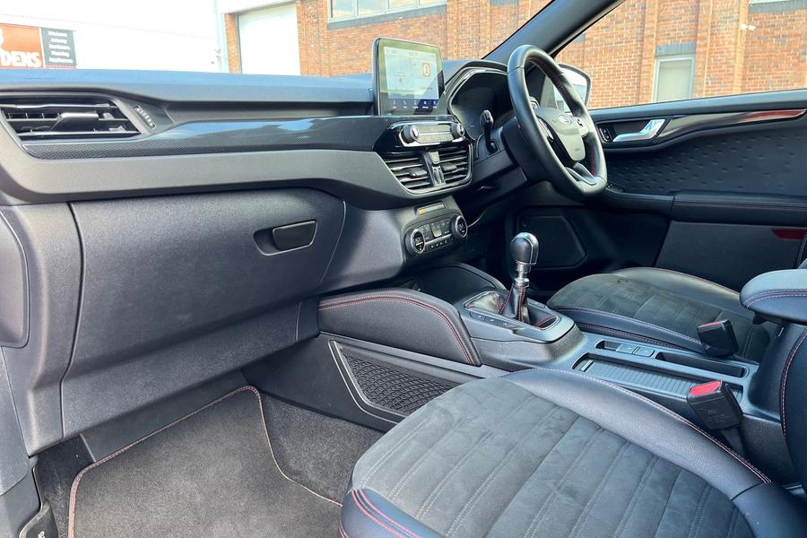 Ford Kuga Photo autoimg-fab7951759f2bbb34d72190fe64113833118a3ea.jpg