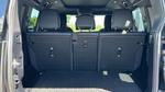 Land Rover Defender Photo 9