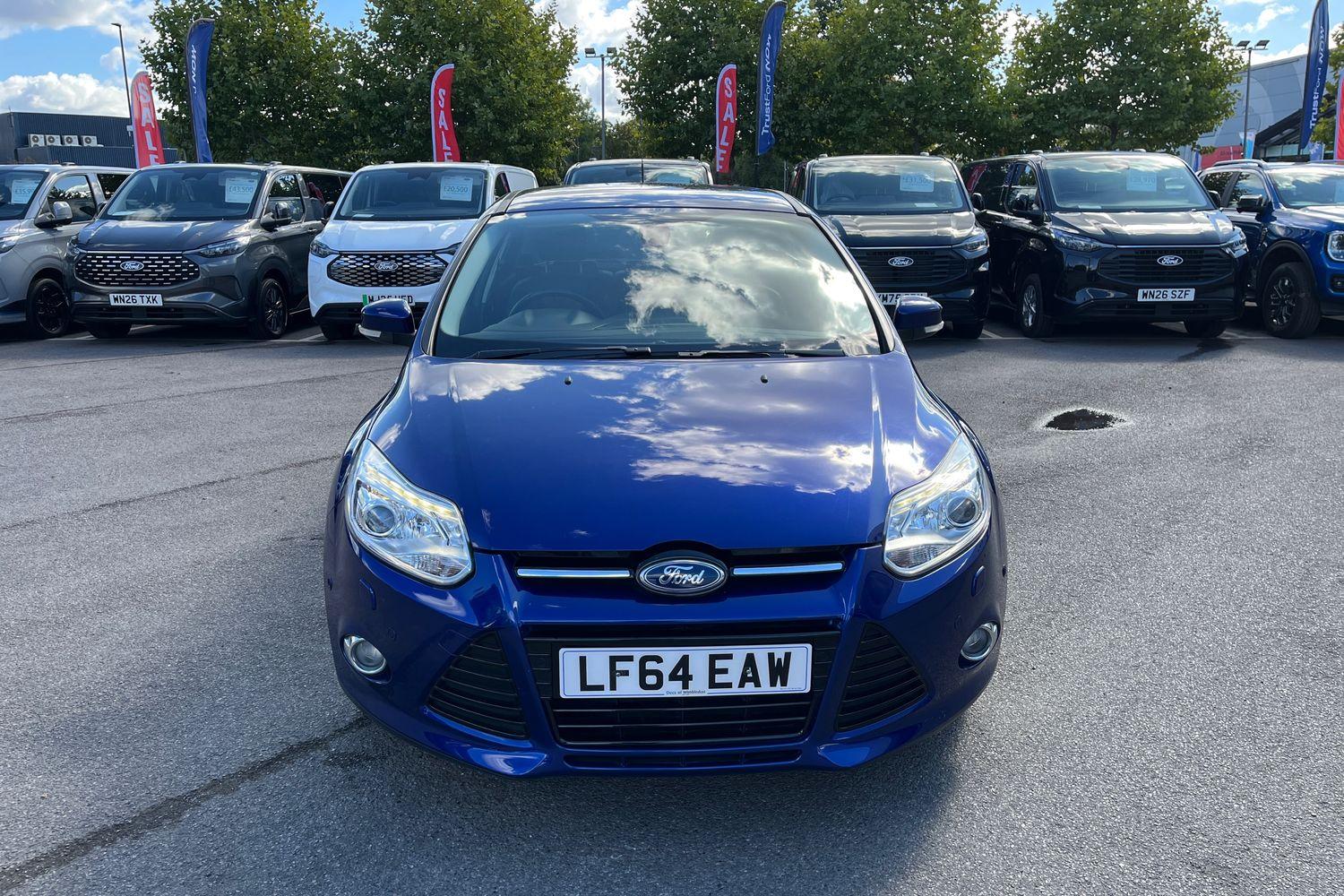 Ford FOCUS Photo 37
