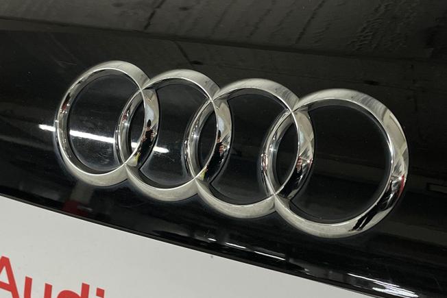 Audi Q3 Photo 36