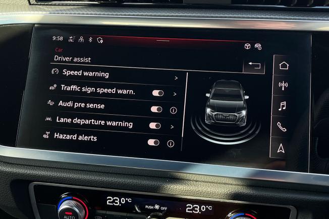 AUDI Q3 Photo 36