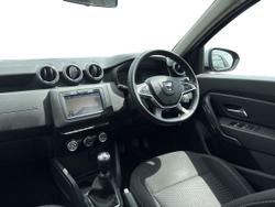 DACIA Duster Photo 2