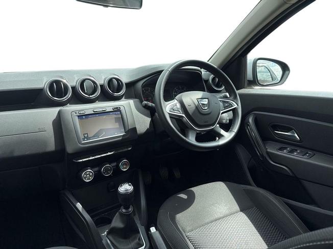 DACIA Duster Photo 2