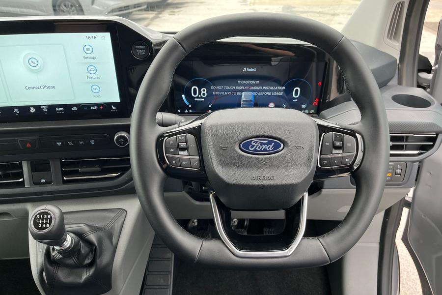 Ford TRANSIT CUSTOM Photo autoimg-fac7d36cc68c2890a3cece5abefa12d7e209e58d.jpg