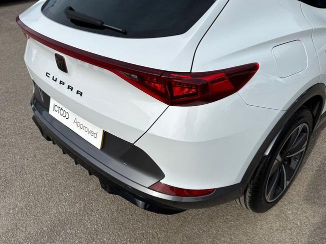 CUPRA Formentor Photo 22