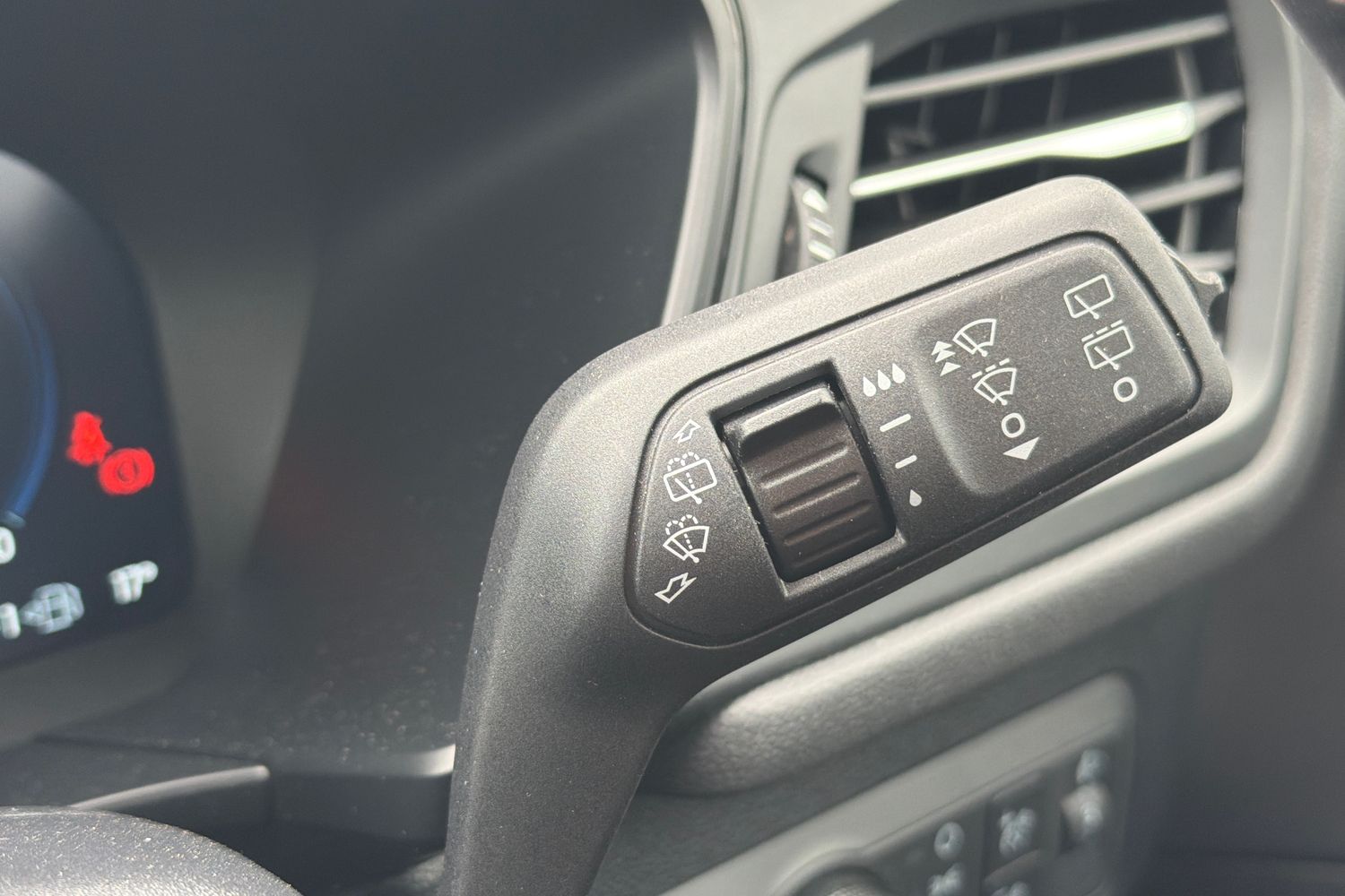 Ford Kuga Photo 14