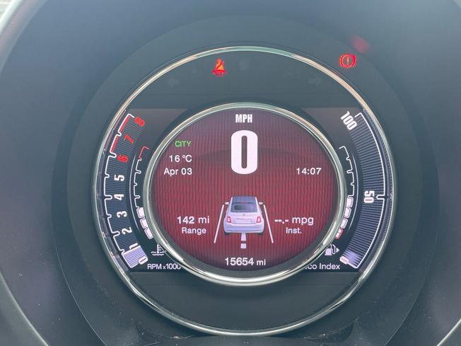 FIAT 500c Photo 15