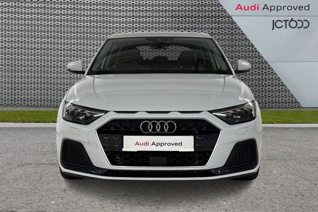 AUDI A1 Photo 8