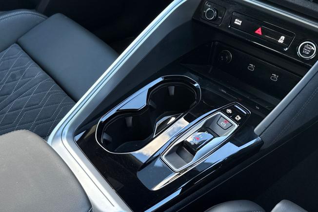 AUDI Q5 Photo 36