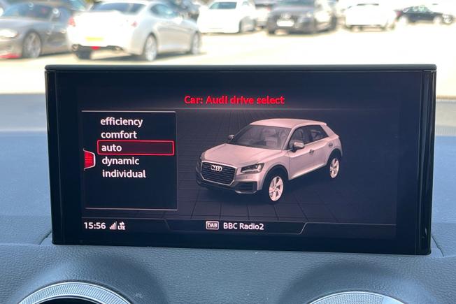 AUDI Q2 Photo 22