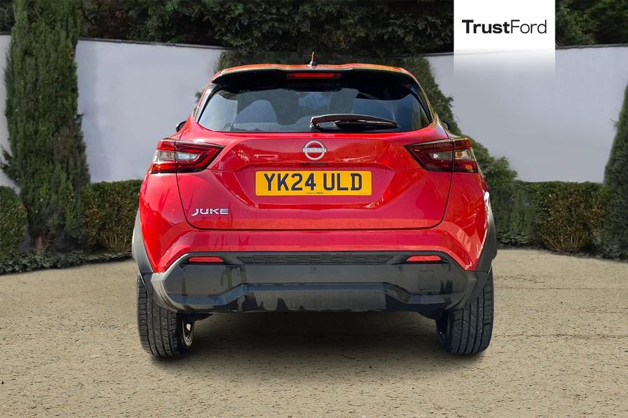 Nissan Juke Photo autoimg-fad709070adff1d920766135e5f138c33390b685.jpg