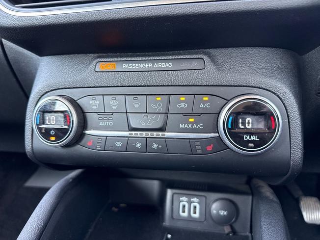 FORD Focus Photo 32