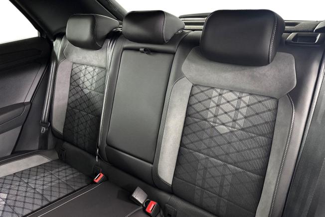 VOLKSWAGEN T-Roc Photo 9