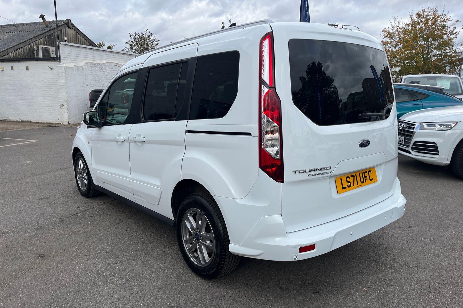 Ford Tourneo Connect Photo 32