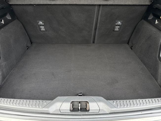 FORD Focus Photo 12