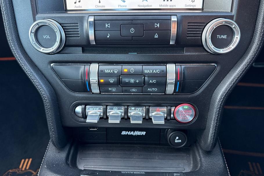 Used Ford MUSTANG 29