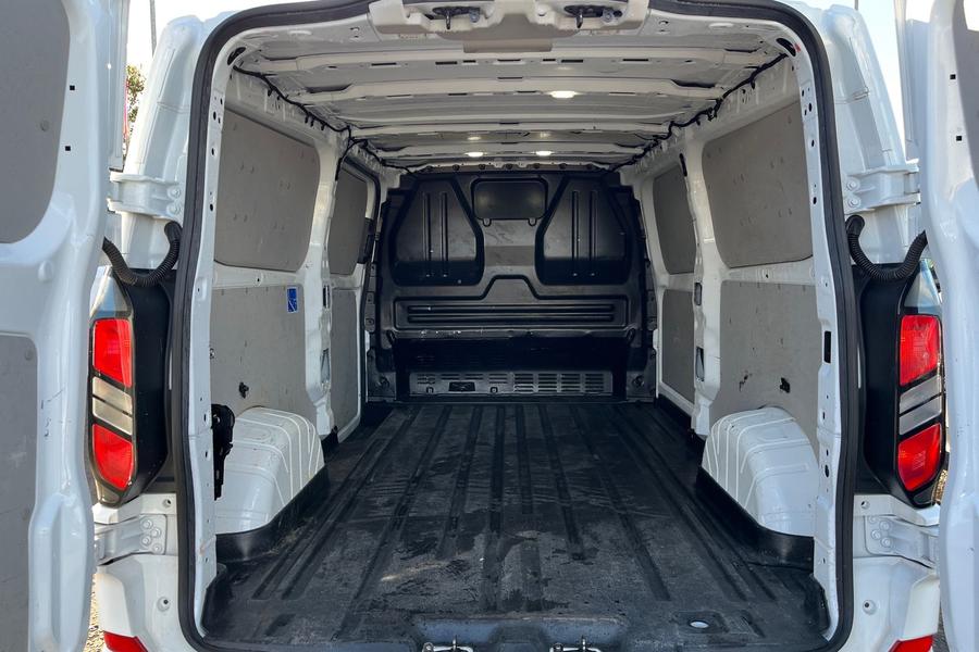 Ford TRANSIT CUSTOM Photo autoimg-fae7821eb2dcb962d32b47e2242c9d83a46deed2.jpg