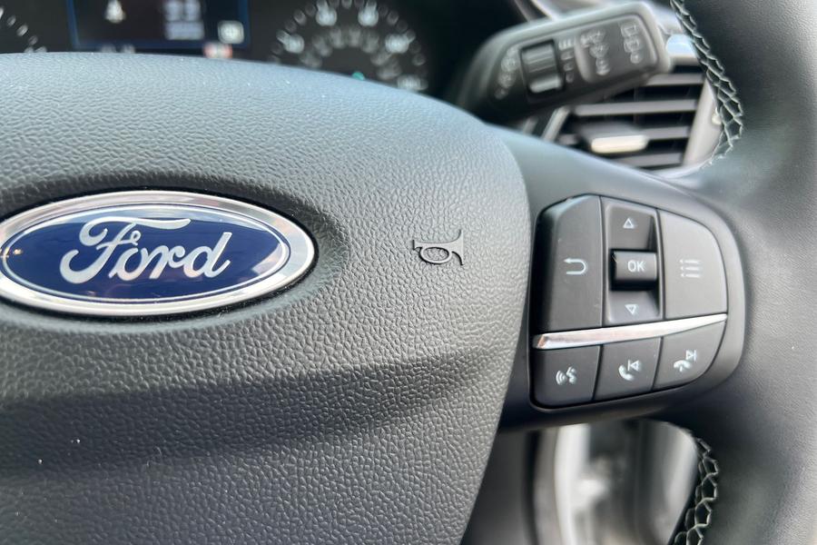 Ford PUMA Photo autoimg-fae833470198fe0ad8a78ff820ba150d3eed1a28.jpg