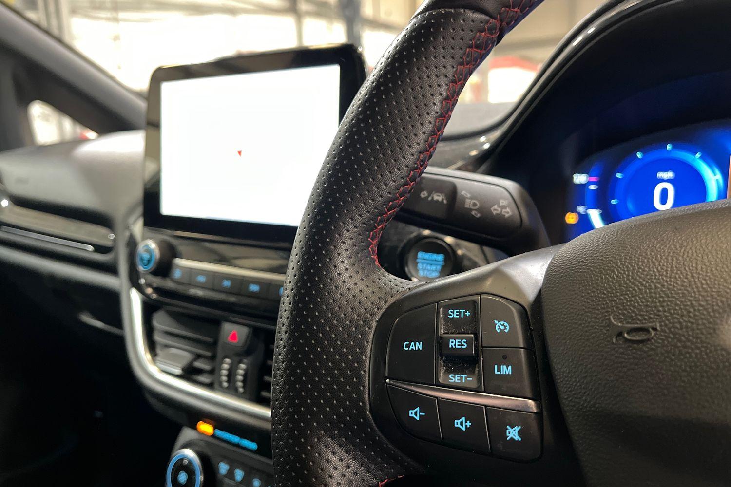 Ford FIESTA Photo 26