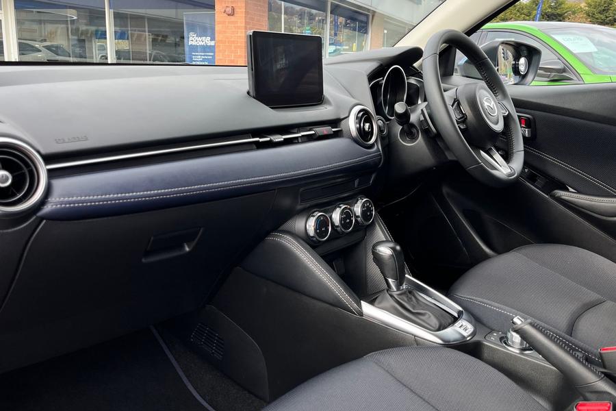Mazda Mazda2 Photo autoimg-faea33c67dd5fa5cb7416bf0867f6882ead78329.jpg