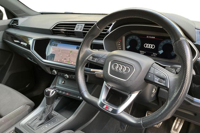 Audi Q3 Photo 7