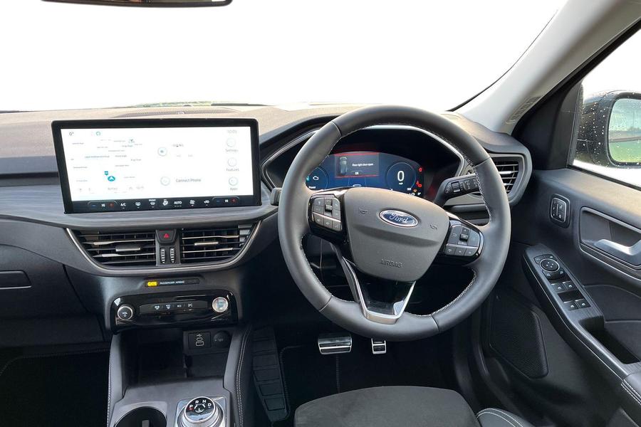 Ford KUGA Photo autoimg-faee328cccef614cf91ce1d13f362ba29ba42478.jpg