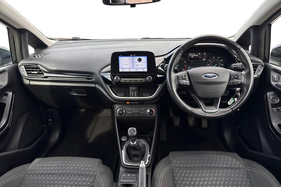 Ford FIESTA Photo autoimg-faeebc832f4dc0535b68a53bf5c739328cd70237.jpg
